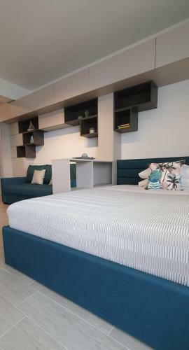 Millberry Beach Apartments