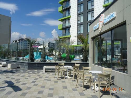 Teemo Beach Apartment, Alezzi Beach Resort