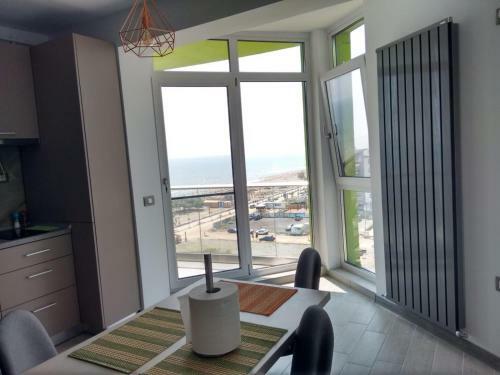 Apartament Mamaia Alezzi