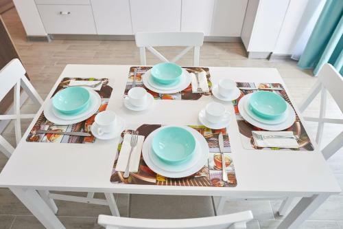 Rise And Shine Apartments Spa N Pool Alezzi Beach Resort