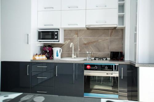 Apartament Alezzi Black&white 2