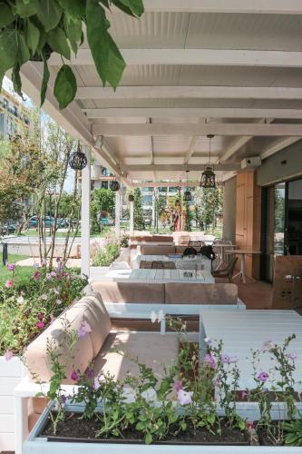 Onix Blue Mamaia Apartment 2