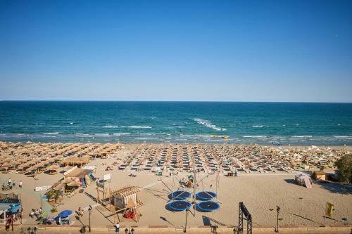 Sole Apartment Spa N Pools Beach Resort