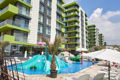 Sunny Side Apartments In Complexul Alezzi Beach
