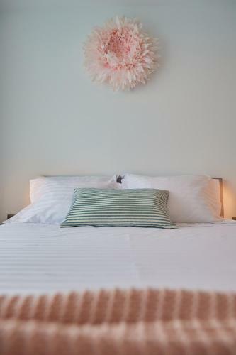 Sunny Side Apartments In Complexul Alezzi Beach
