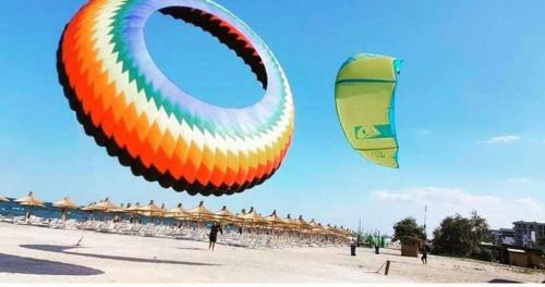 Apartamento Wave 2 Mamaia Prima Linie Vedere La Mare 120mp