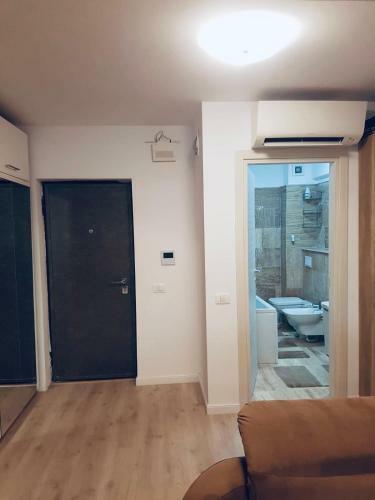 Apartamento Wave 2 Mamaia Prima Linie Vedere La Mare 120mp