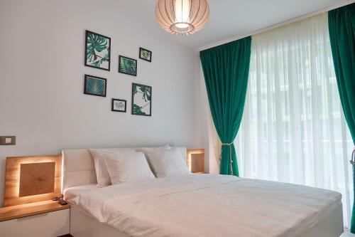 Endless Summer Apartment Spa N Pool Alezzi Beach Resort