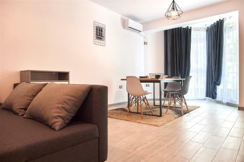 Oasis Apartment Spa N Pool Alezzi Beach Resort