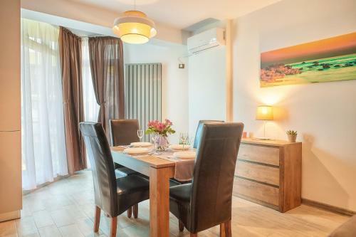 Ramina Apartment Spa N Pool Alezzi Beach Resort