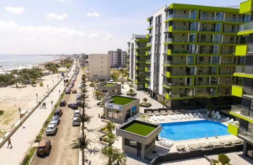 Alezzi Holiday Apartment 13 G