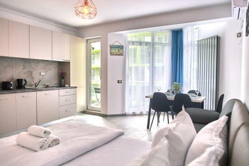 Apartamento Golden Sunrise Studio Spa N Pools Alezzi Beach Resort