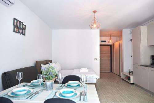 Apartamento Golden Sunrise Studio Spa N Pools Alezzi Beach Resort