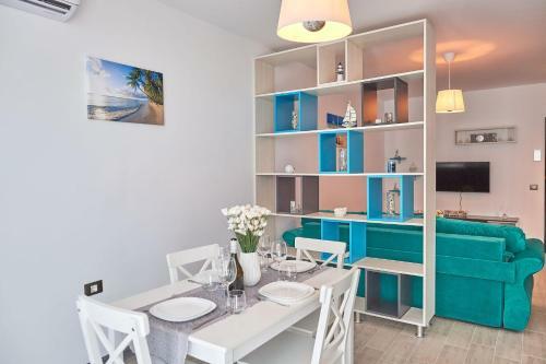 Happy Summer Apartment Spa N Pool Alezzi Beach Resort
