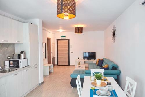 Dolce Vita Apartment Spa N Pool Alezzi Beach Resort