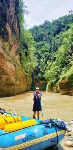 Rafting Ca��n Del Rio Guejar