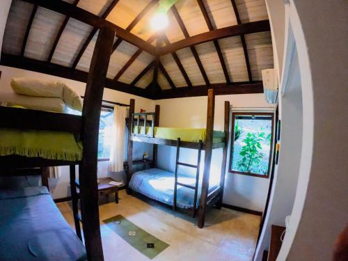 Casa Com Excelente Estrutura - 300m Da Praia