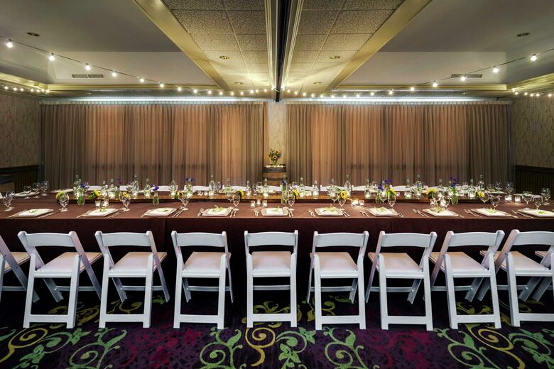 Doubletree Hotel Sonoma