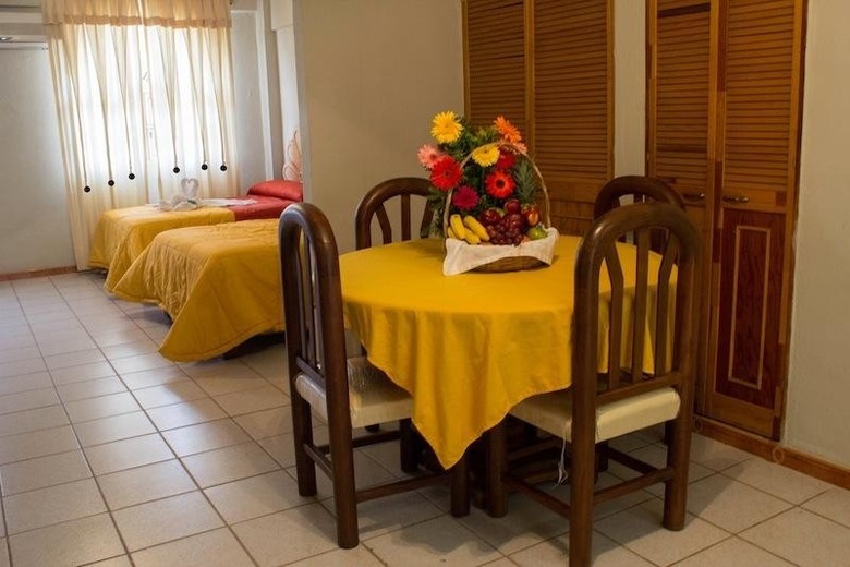 Hotel Paloma Del Mar