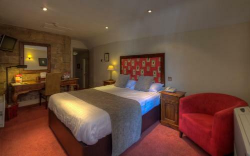 Dog & Partridge Hotel By Good Night Inns