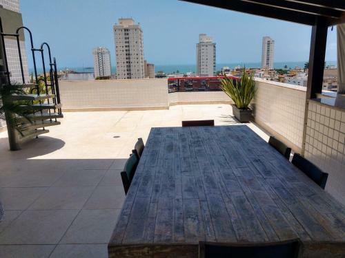 Apartamento Cobertura Triplex Na Enseada Com Piscina Privativa