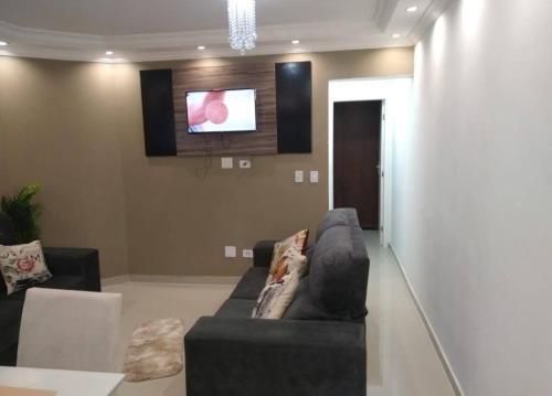 Apartamento Enseada 800 Metros Da Praia