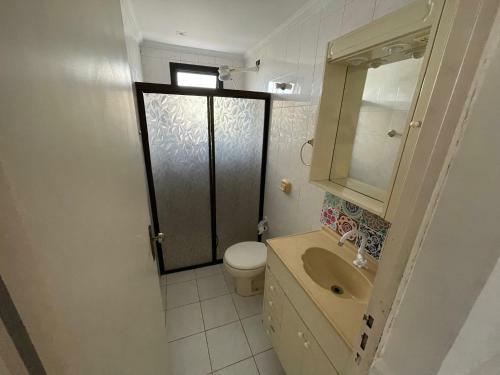 Confort�vel Apartamento 1 Dorm Com Piscina E Lazer