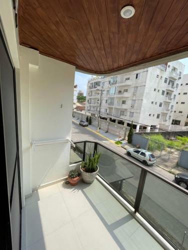 Apartamento Praia Do Tombo Guaruj� 120m Do Mar