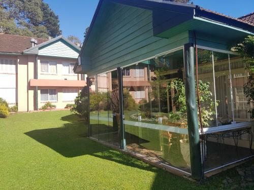 Confort�vel Apartamento Pr�ximo Ao Lago Negro