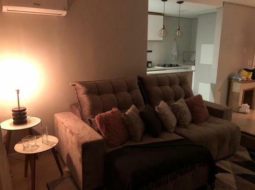 Este Amplo E Charmoso Apartamento Espera Por Voc�!