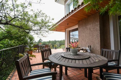 Rosa Casa Dos Pinheiros