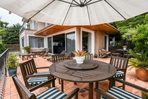 Rosa Casa Dos Pinheiros