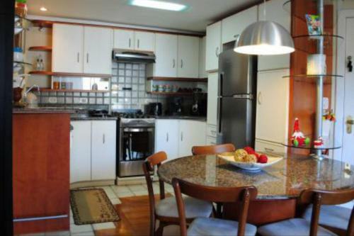 Maravilhoso Apartamento No Centro De Gramado