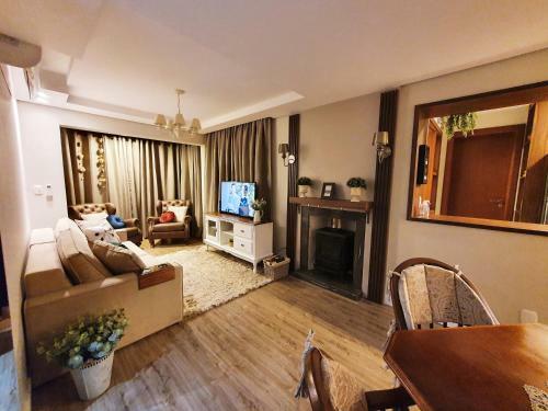 Apartamento Apt No Centro De Gramado. Novo, Lindo E Rom�ntico!