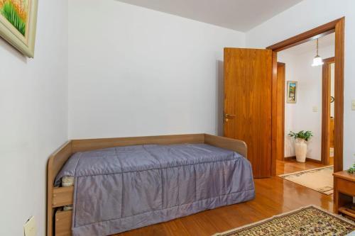 Rosa Apartamento Maximo Masotti 204