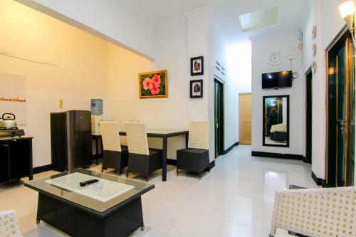 Hostal Griya Jetis Tugu