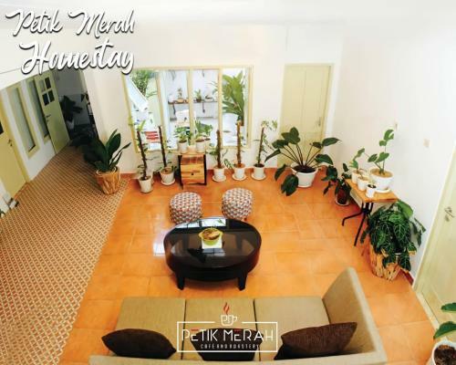 Hostal Petik Merah Homestay