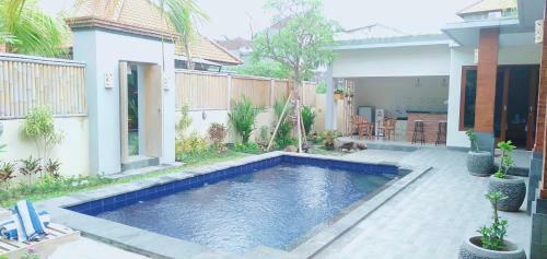 Hostal The Jepun Room And House