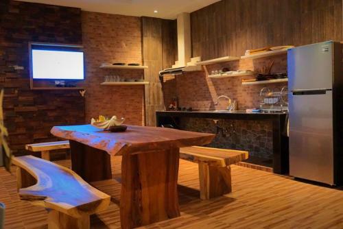 Hostal Indah Bali Guesthouse