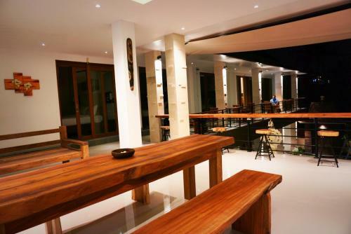 Hostal Indah Bali Guesthouse