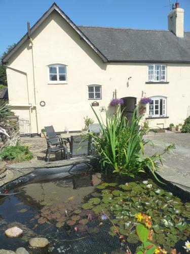 Oakenholt Farm Bed And Breakfast