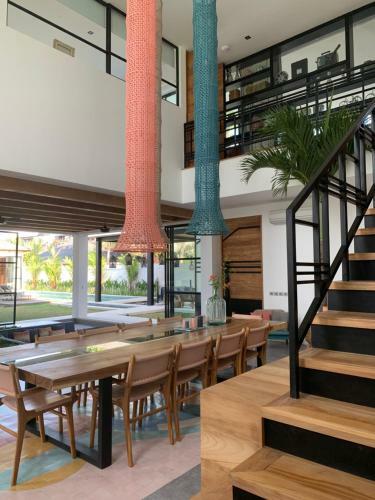 Villa Mosaic - Stunning Designed Spacious Villa - Center Canggu