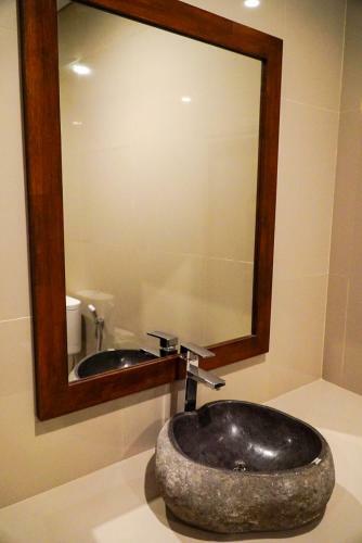 Hostal Puri Warung Villa & Guest House
