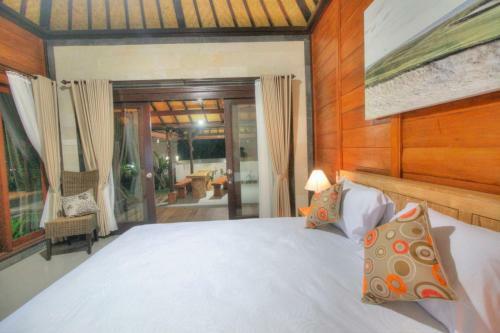 Ananda Luxury Villa