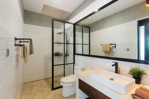 Ny Loft Style Town House, 5min Walk To Echo Beach