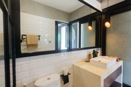 Ny Loft Style Town House, 5min Walk To Echo Beach