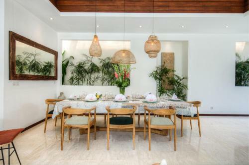 Villa Frangipani Merah