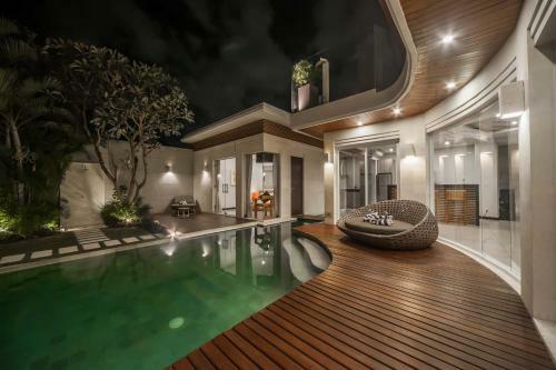 Luxury Villa Juno Seminyak