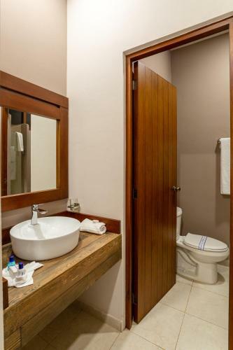 Xuux Peek By Tecnohotel