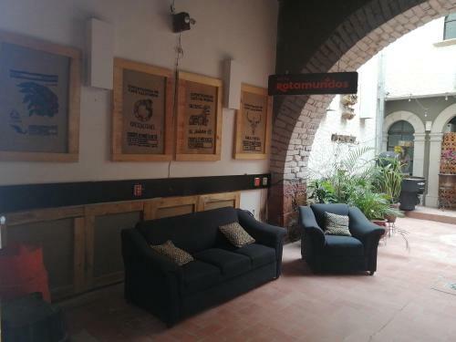 Hostal Hotel Tres Piedras